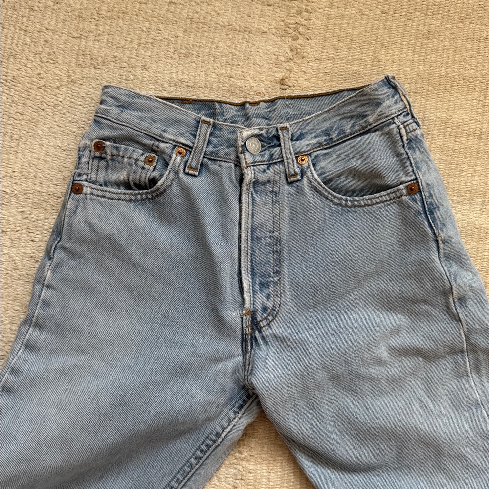 Levi's Light Blue Straight Leg Women Jeans